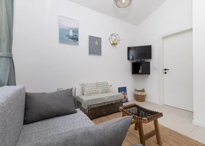 Nonna Vittoria 2 Apartman Mali Losinj