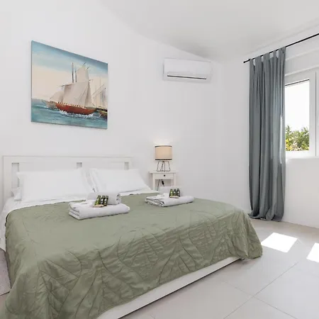 Nonna Vittoria 2 * Mali Losinj